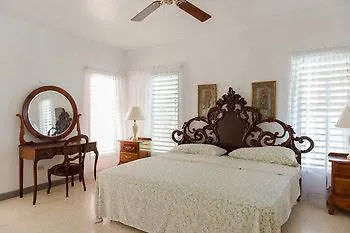 Villa Roma مونتيغو باي 3*,  جامايكا