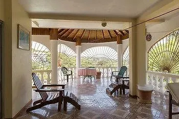 فندق Villa Roma مونتيغو باي